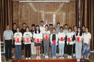 注册即送28元体验金集团举行2022年职工子女高考奖学金发放仪式