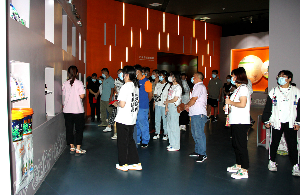 注册即送28元体验金集团举行2022年职工子女高考奖学金发放仪式