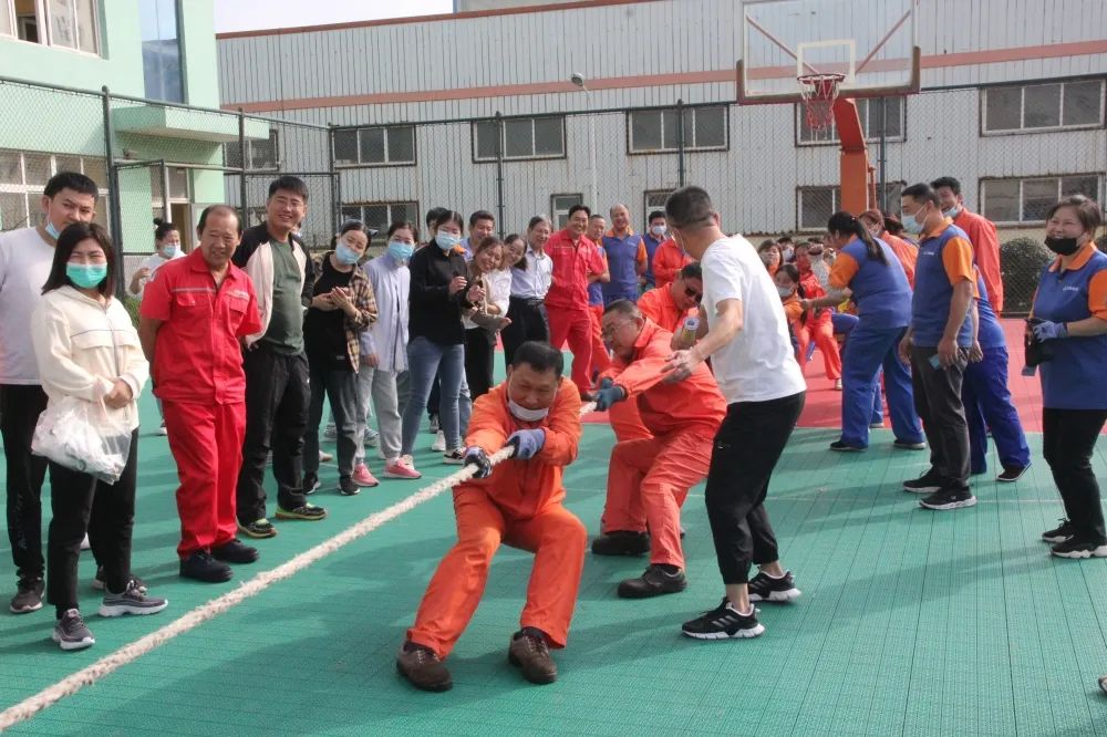 公司举行“庆国庆”趣味运动会