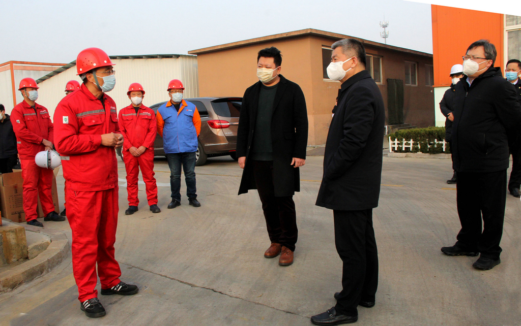 市委常委、副市长贾刚一行来注册即送28元体验金检查安全生产工作
