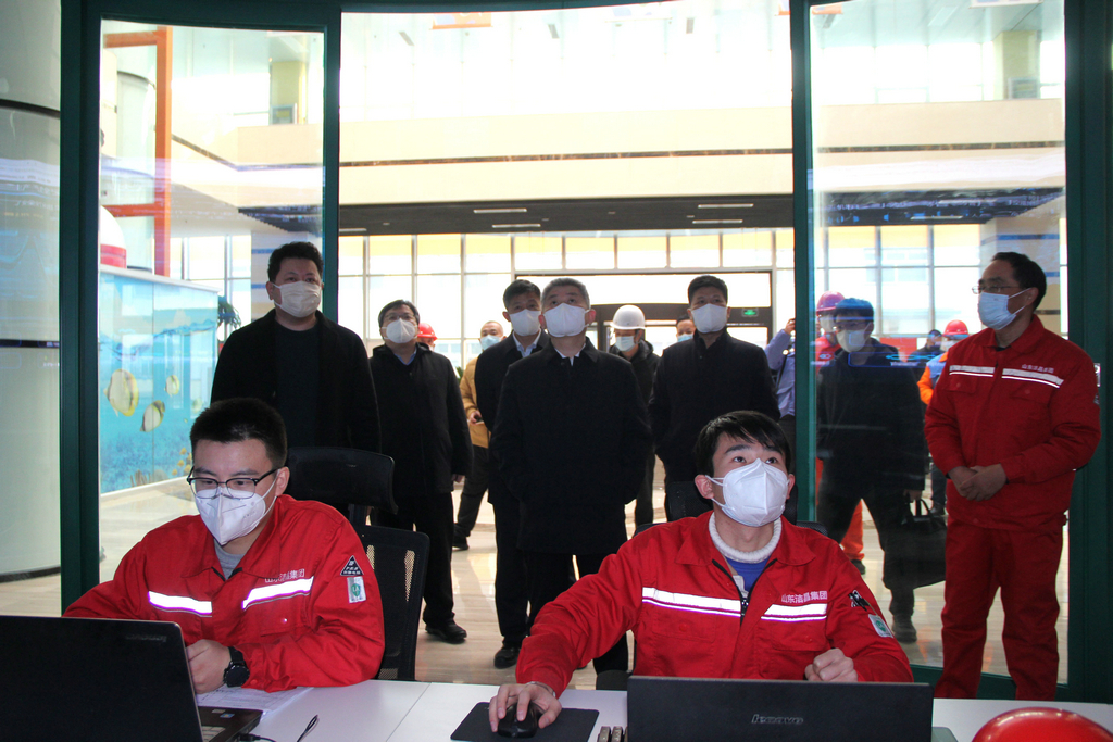 市委常委、副市长贾刚一行来注册即送28元体验金检查安全生产工作