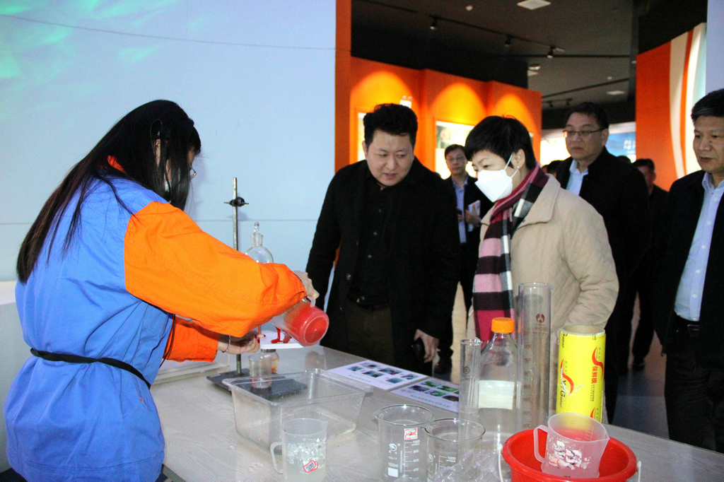 日照市副市长张金梅来注册即送28元体验金集团调研