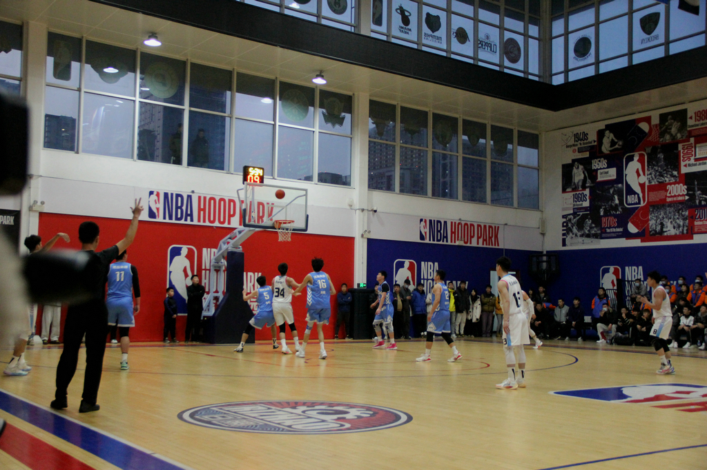 第三届“注册即送28元体验金杯”篮球邀请赛圆满收官