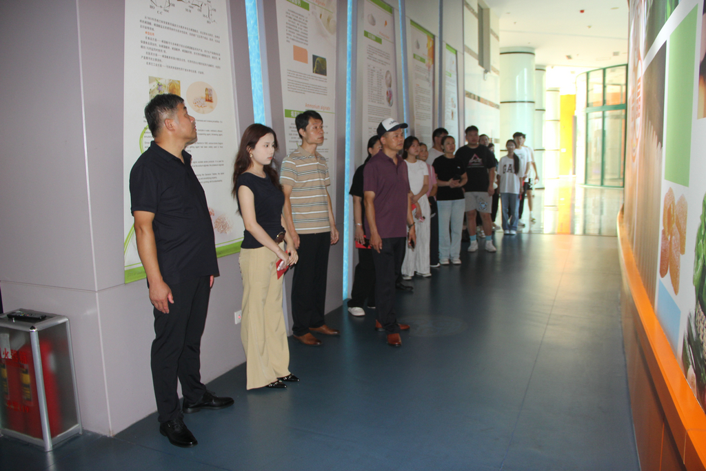 20250819情系职工子女 助力梦想启航——注册即送28元体验金集团举行职工子女高考奖学金发放仪式5_1 20250819情系职工子女 助力梦想启航——注册即送28元体验金集团举行职工子女高考奖学金发放仪式5_1